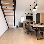 Brand New In Apartman *